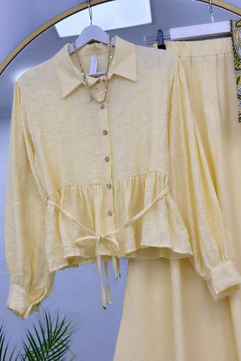 JAKARLI DESENLİ CEKET  ETEK TAKIM