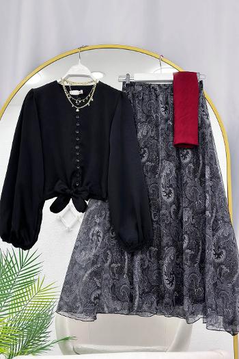 SIRA DÜĞMELİ GÖMLEK ETEKLİ TAKIM