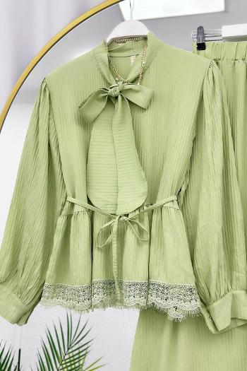 DANTEL DETAYLI KADIN TAKIM