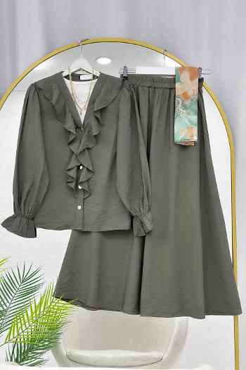 KOLU BÜZGÜLÜ FIRFIR DETAYLI ETEK TAKIM