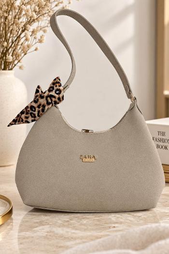 SÜET FULARLI KADIN KOL ÇANTASI