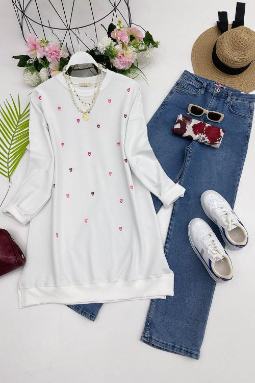 KÜÇÜK KALP NAKIŞ DETAYLI TUNİK