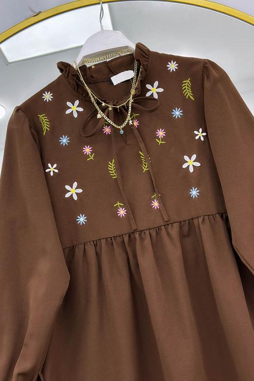 ÇİÇEK NAKIŞLI TUNİK
